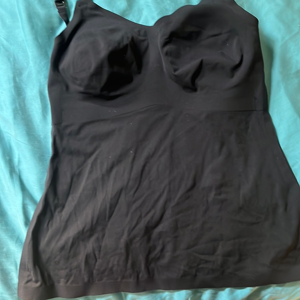 Knix leak proof shapewear nursing tank
